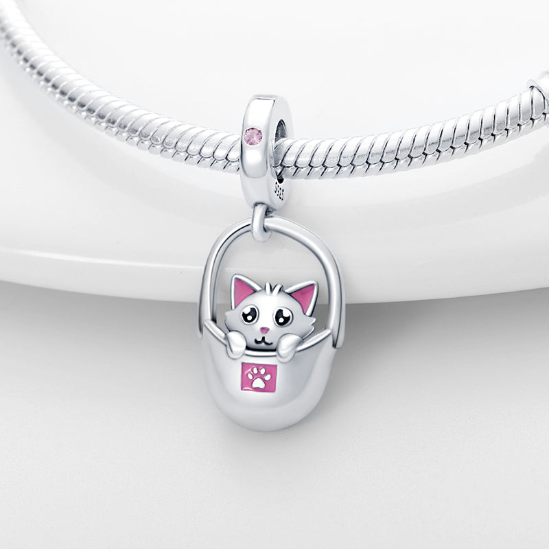 Charm pendentif chat dans un panier en argent - Korell charms