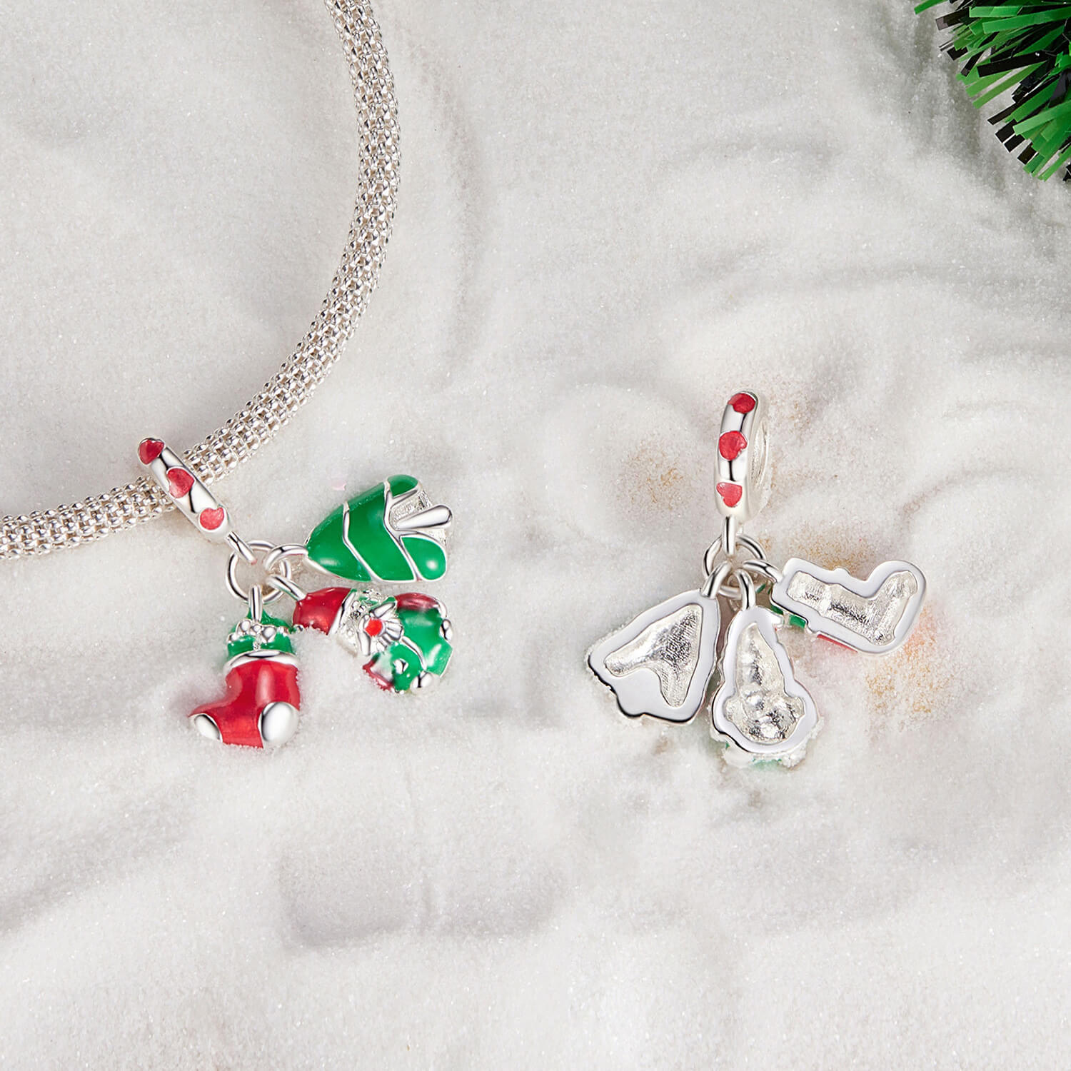 Charm Prestige pendentif triple chaussette, Père Noël et sapin en argent - lumineux - Korell charms