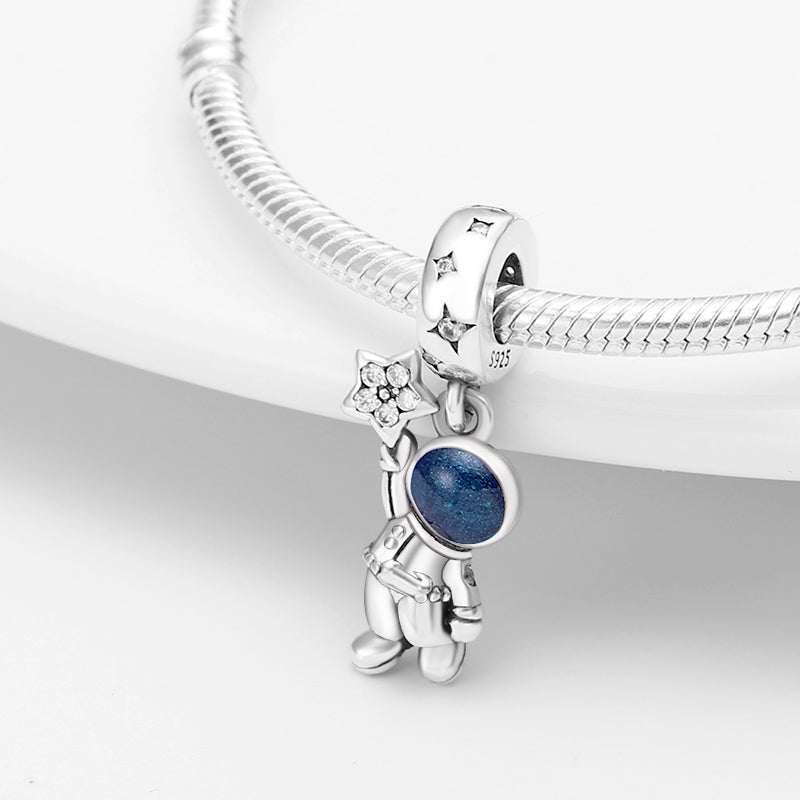 Charm pendentif astronaute et étoile en argent - Korell charms