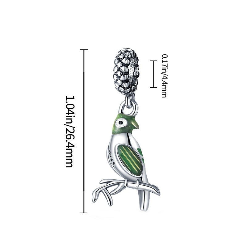 Charm pendentif oiseau vert sur une branche en argent - Korell charms