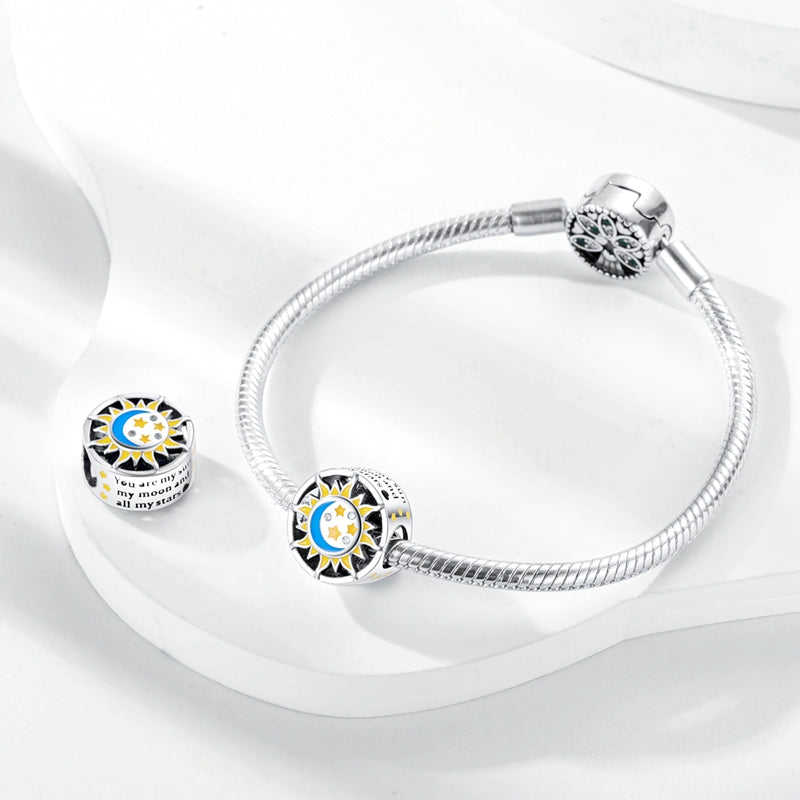 Charm rond soleil, étoiles et lune en argent - lumineux - Korell charms