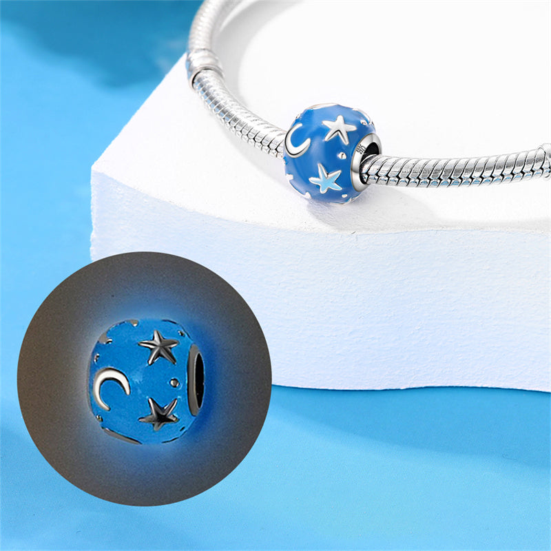 Charm perle bleue lunes et étoiles en argent - lumineux - Korell charms