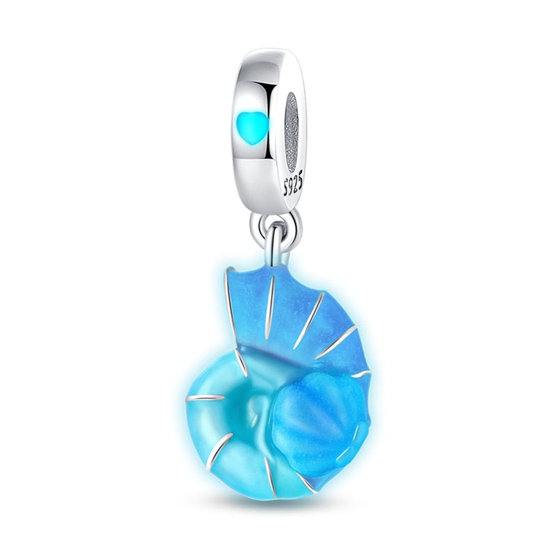 Charm pendentif nautile bleu en argent - lumineux - Korell charms