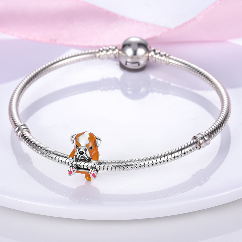 Charm chien bouledogue roux enroulé en argent - Korell charms