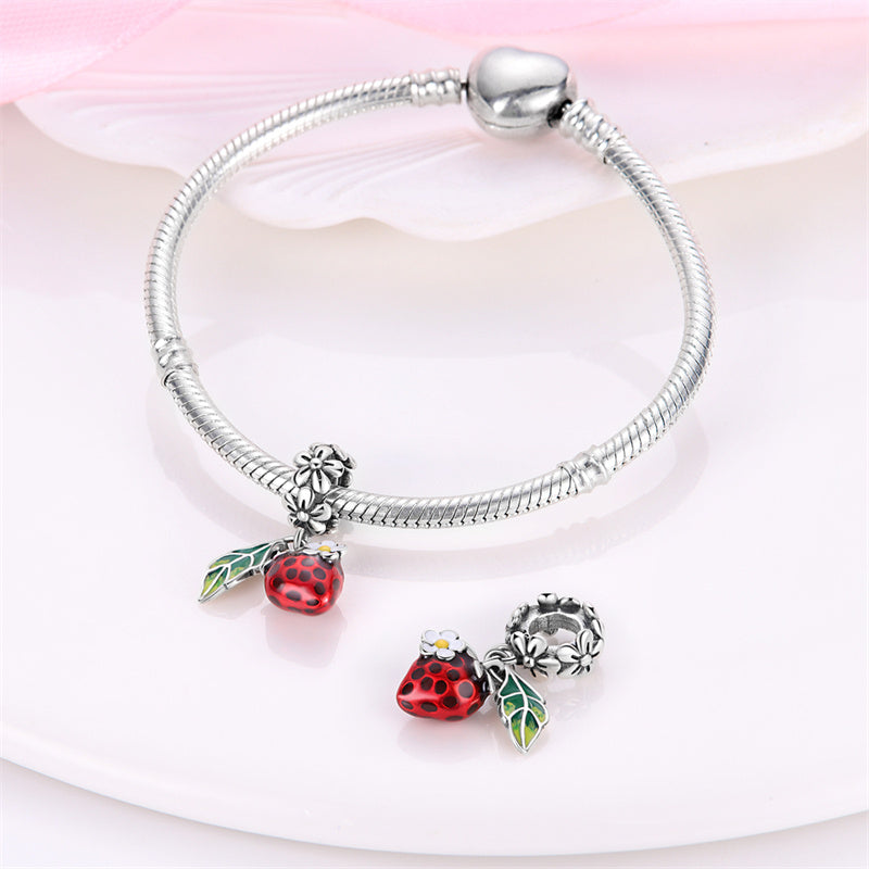 Charm pendentif fraise et fleur en argent - Korell charms