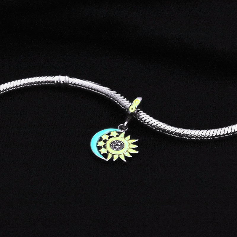 Charm pendentif soleil, étoiles et quartier de lune en argent - lumineux - Korell charms