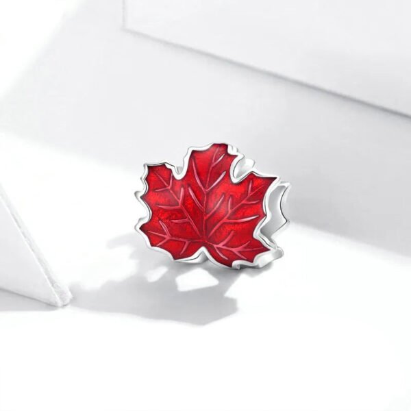 Charm feuilles d'érable rouges en argent - Korell charms
