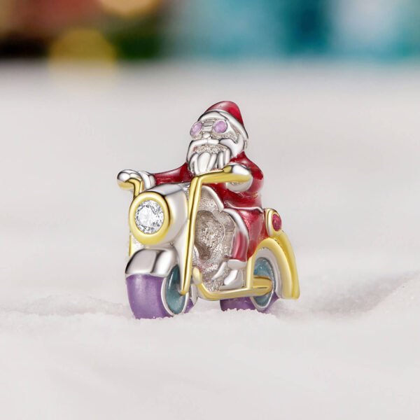 Charm Prestige Père Noël sur une moto en argent plaqué platine - lumineux - Korell charms