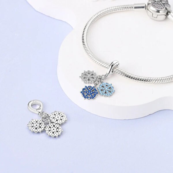 Charm pendentif triple flocons de neige bleus en argent - Korell charms