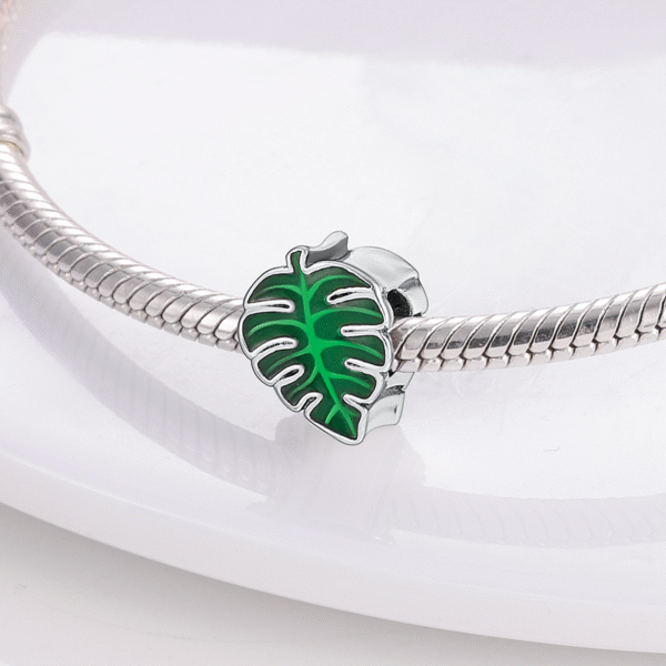 Charm feuille monstera en argent - Korell charms