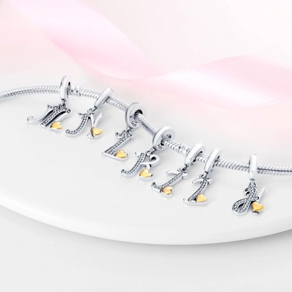 Charm pendentif alphabet lettre italique et cœur doré en argent - Korell charms
