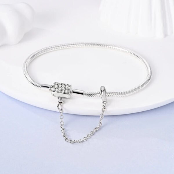 Bracelet pour charms barillet avec chaîne de sécurité intégrée en argent - Korell charms