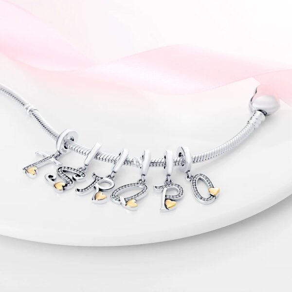 Charm pendentif alphabet lettre italique et cœur doré en argent - Korell charms