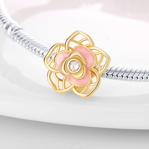 Charm séparateur fleur de rose dorée et rose en argent - Korell charms